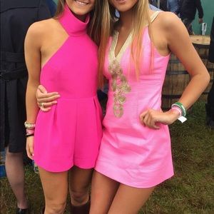 Lilly Pulitzer dress worn once great condition.